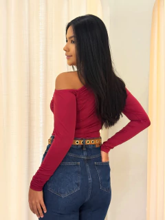 Body Assimétrico Wine Isis na internet