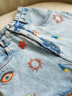 Short Jeans Sabrina na internet