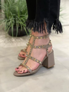 Sandália Érika - Salto médio - Maria Barbosa