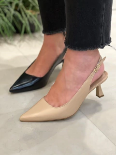 Scarpin Júlia