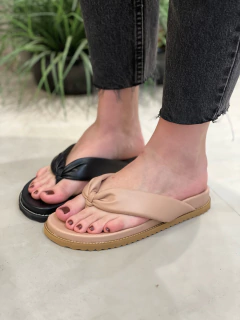 Papete Samanta