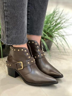 Bota Clara