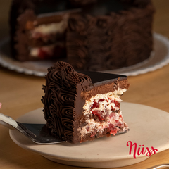 Selva negra - Nüss Panadería y Pastelería