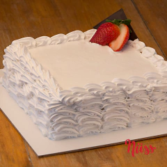 Torta de cumple con merengue