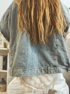 Ponchito Chaleco Denim PHARRELL - tienda online
