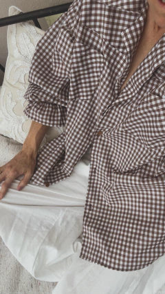 Imagen de Maxi Camisa VICHY Latte PRE VENTA ENTREGA ESTIMADA 20/12