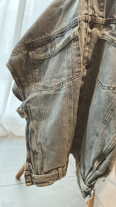 Imagen de Ponchito Chaleco Denim PHARRELL