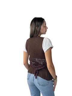 Chaleco Zoé (Lana chocolate) - comprar online