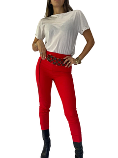 Sastrero Red
