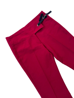 Sastrero Red
