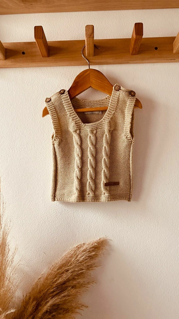 CHALECO TEJIDO TRENZAS Beige