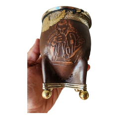 Mate Messi respeten los rangos en caja de cartón on internet