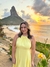 Vestido Yasmin curto com saia evasê na internet