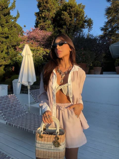 Imagem do Conjunto Clara