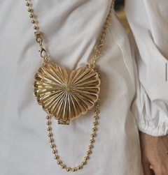 mini bolsa coração - Santo Look Oficial
