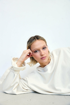 Buzo Sara Off White - comprar online