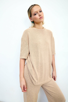 Remera Chloe Beige - tienda online