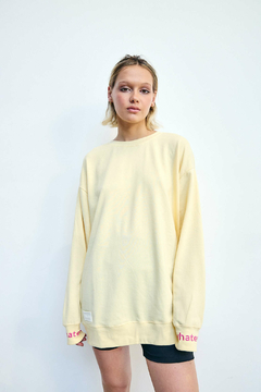 Buzo Whatever Amarillo - comprar online