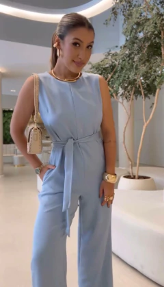 Macacão Ivete - Loja de Roupas Femininas. Compre em Goiânia. Preço melhor que Promoção e Frete para todo Brasil