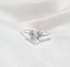 Anillo solitario Love
