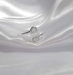 Anillo Ingrid en internet