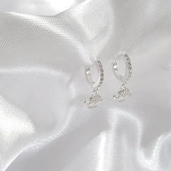 Argollita Saturno (solitario) en internet