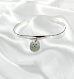 Pulsera Rígida Con Medalla - Del Plata