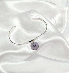Pulsera Rígida Con Medalla