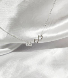 Collar Infinito Personalizado