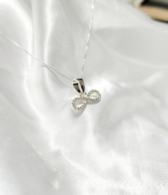 Collar Infinito Cubic - comprar online