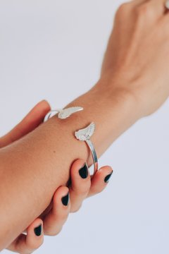 Pulsera media esclava Angel en internet