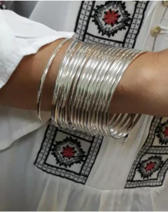 Pulsera Rígida 4mm en internet