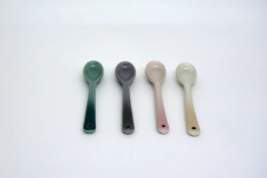 SET DE COLHERES DE CERÂMICA CALM COLLECTION - LE CREUSET - comprar online