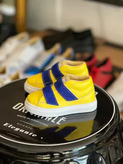 Sitges abrojo azul amarillo
