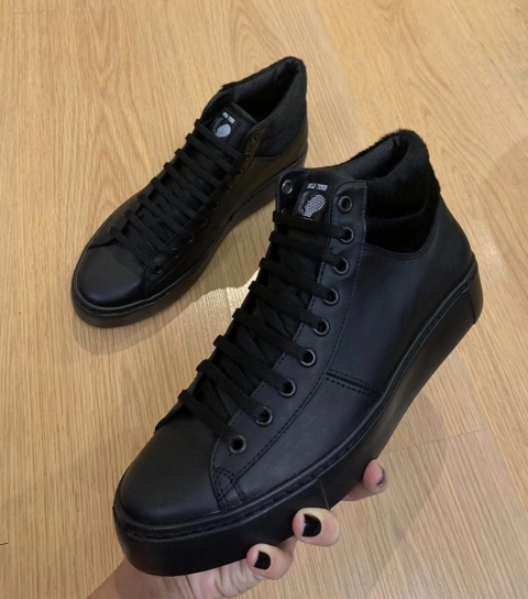 Barcelona negra piel