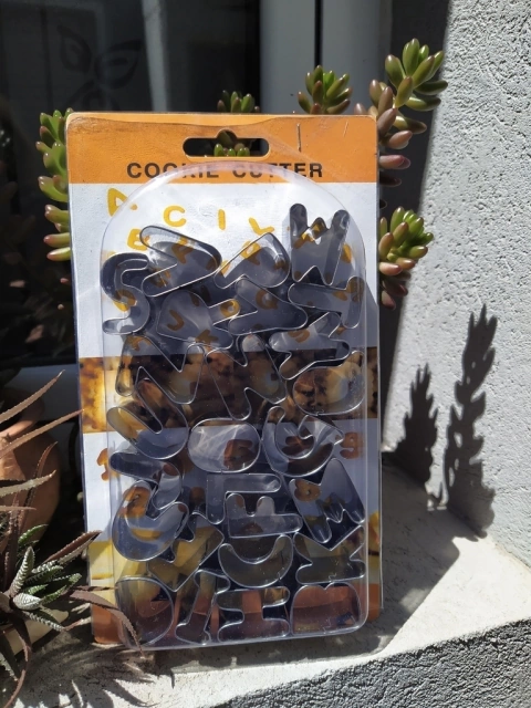 Cortante abecedario letras de acero