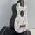 Ukelele Soprano Flores Negras + Funda + Púa - comprar online