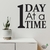 Woodecora - Frase Lettering Aplique de Parede em Mdf 3D Um dia de cada vez. Frase, Escultura, Quadro Decorativo