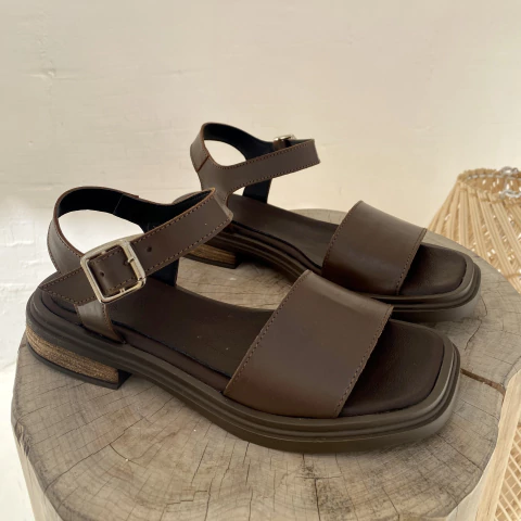 Sandalia GUNEY Cuero - comprar online