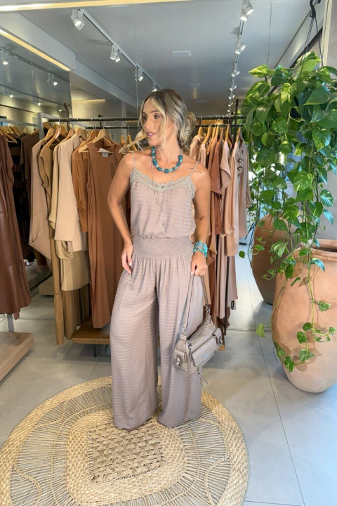 Calça Elástico na Cintura - comprar online