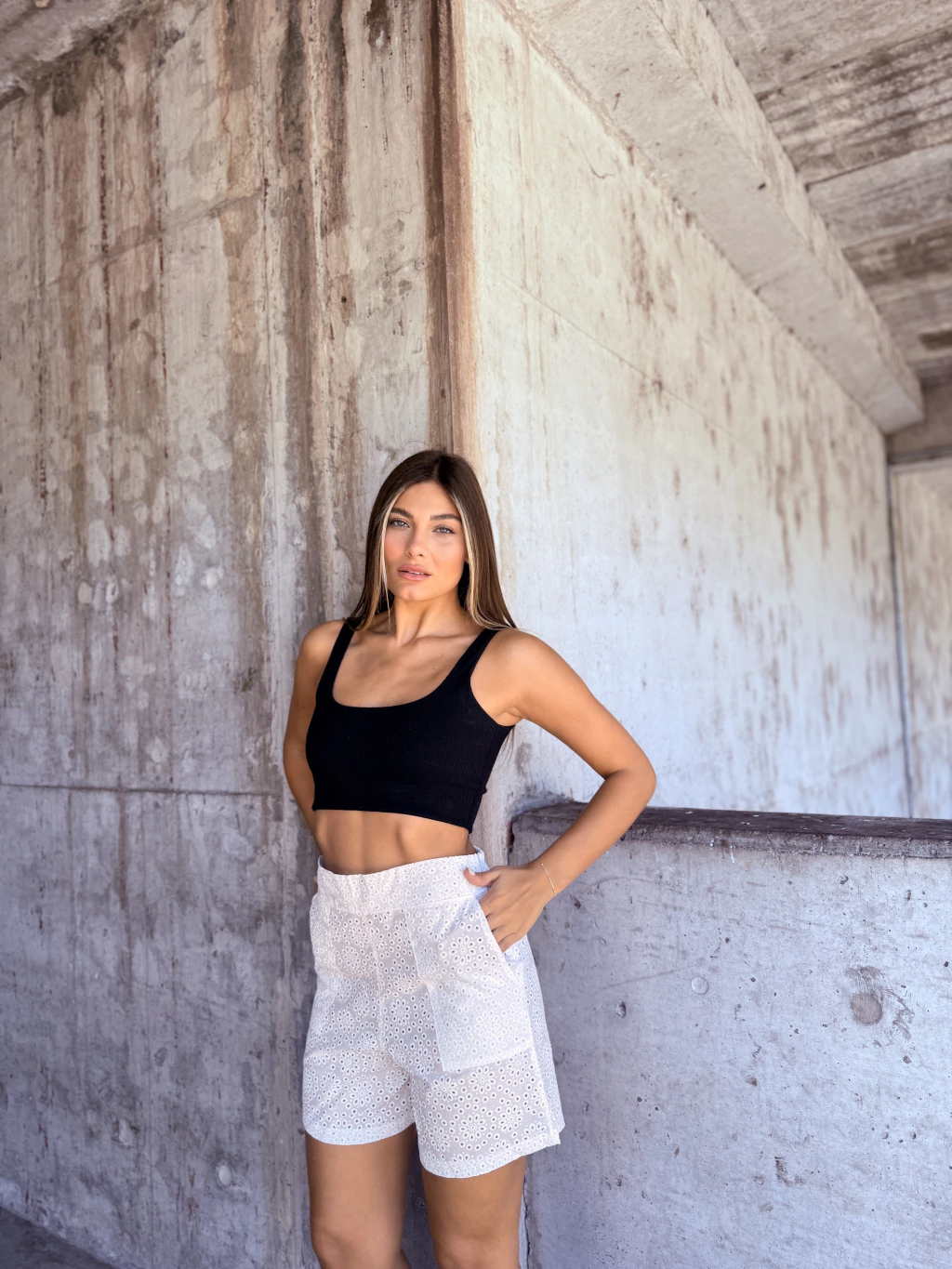 Short Broderie con elástico / 505