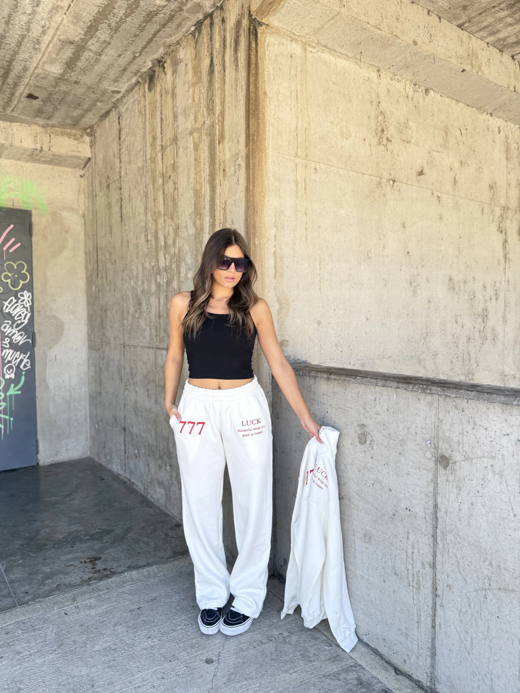 Pantalon luck bordado unisex / 612