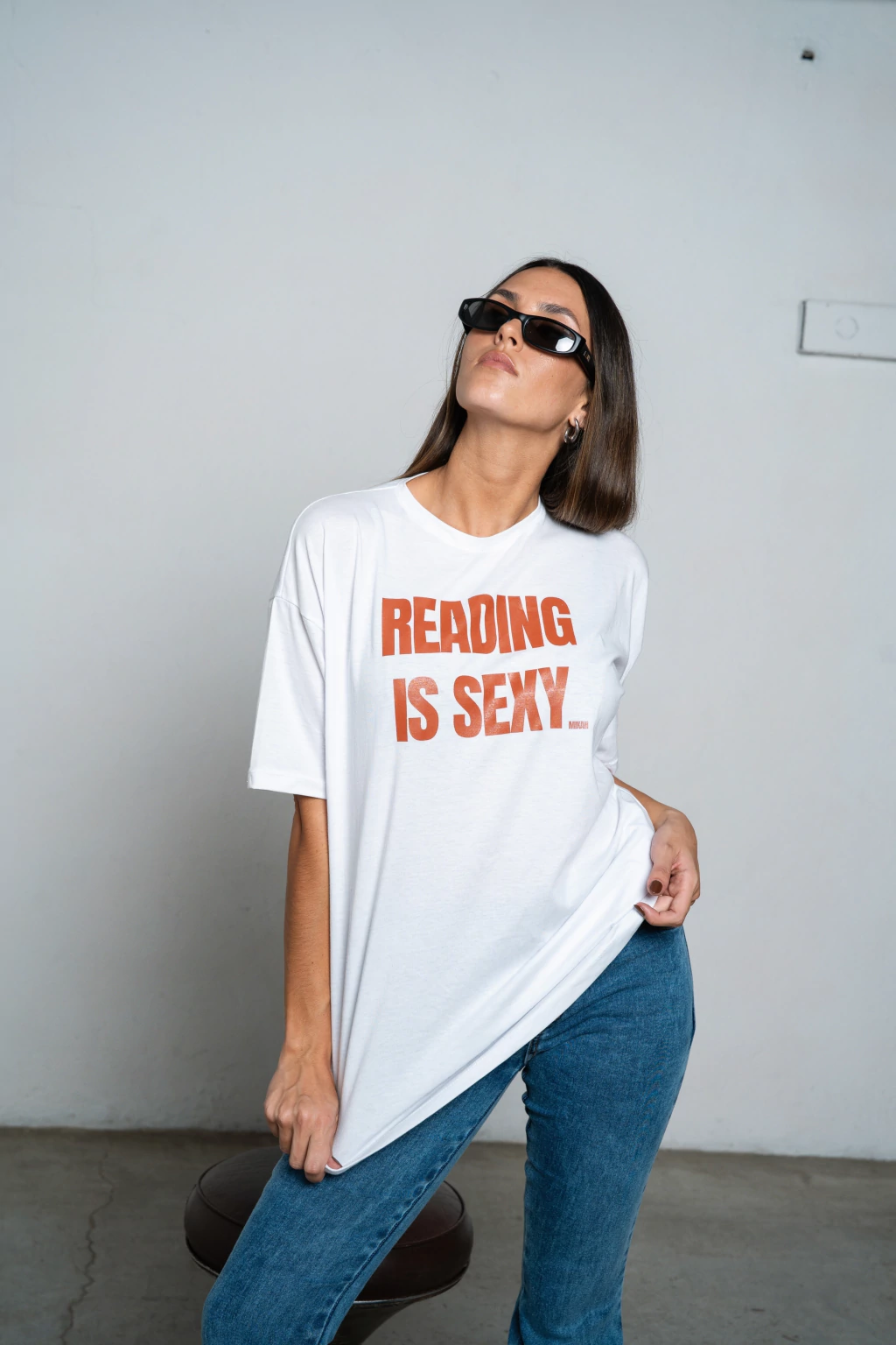 REMERA READING IS SEXY