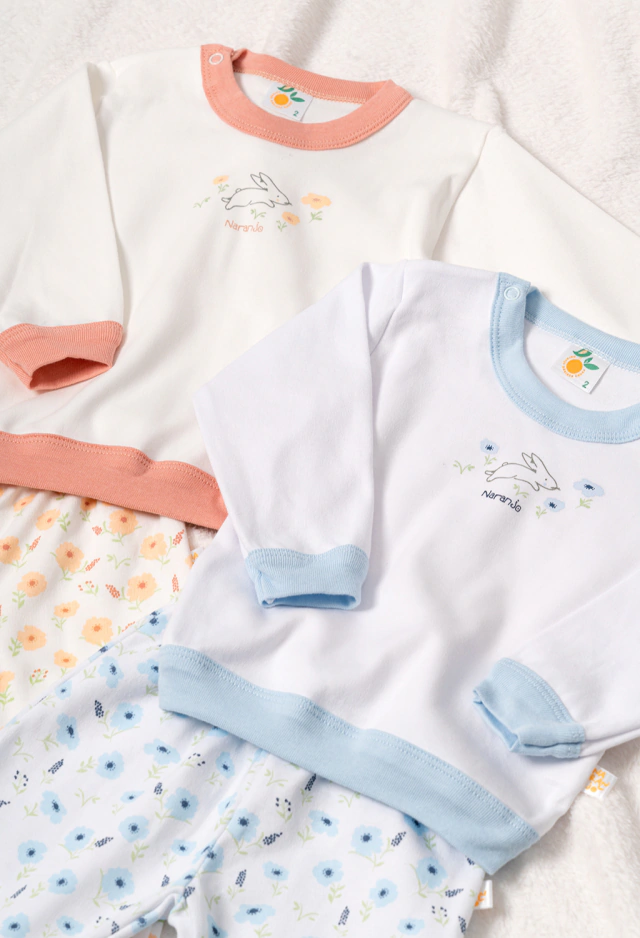 141761 Pijama beba flores