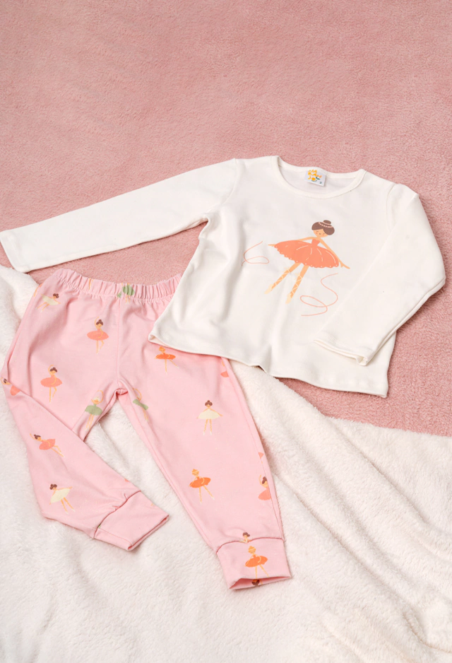 144711 Pijama nena interlock con estampa