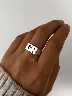 Anillo iniciales recto - comprar online