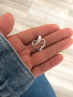 Dije corazon e infinito