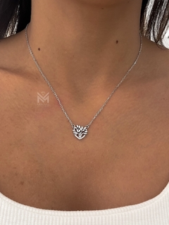 Collar arbol y corazon en internet