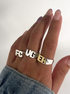 Imagen de Anillo iniciales recto plata y oro