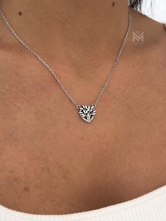 Collar arbol y corazon